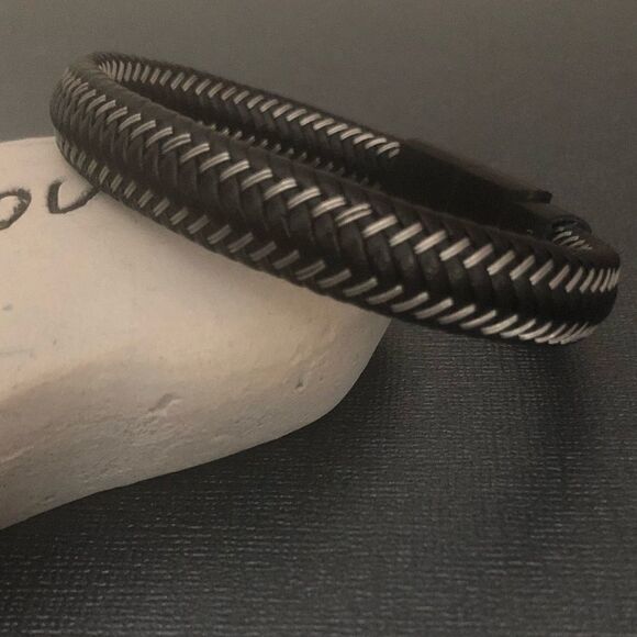Men’s Braided Leather & Steel Adjustable Bracelet - Picture 5 of 9